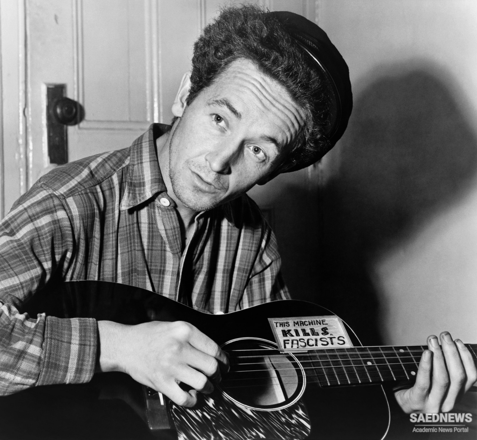 Woody Guthrie and the Sense of Guitar