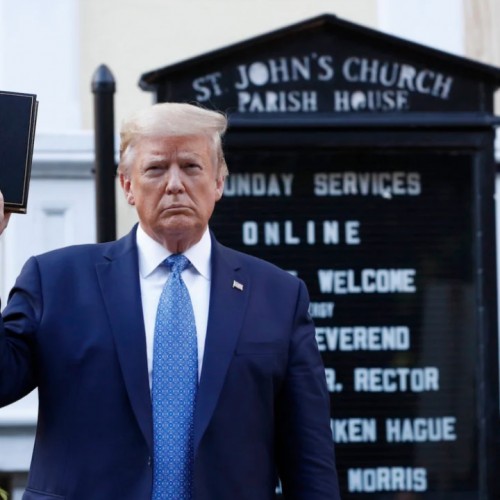 Trump Will Bring Back God to American Schools If Elected